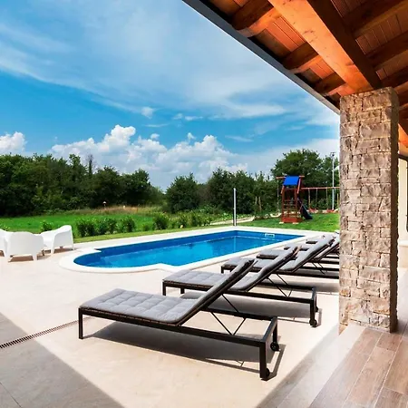 Casa de Férias Jadran *