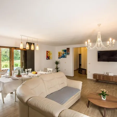 Jadran Semesterbostad Nedeščina