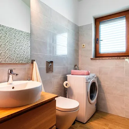 Jadran * Nedeščina