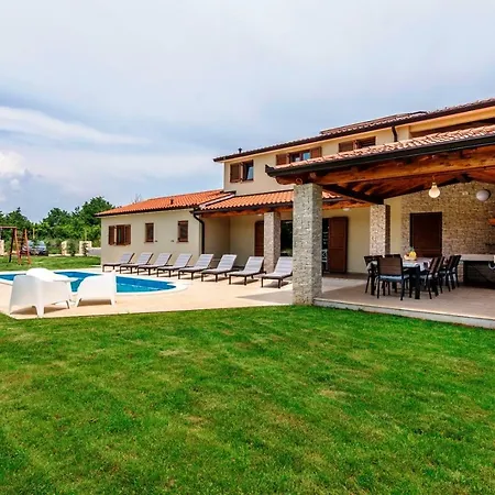 Holiday home Jadran Nedescina