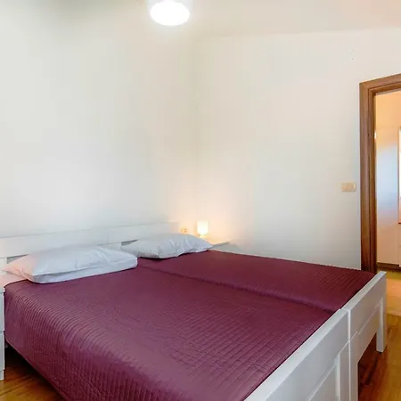Jadran Holiday home